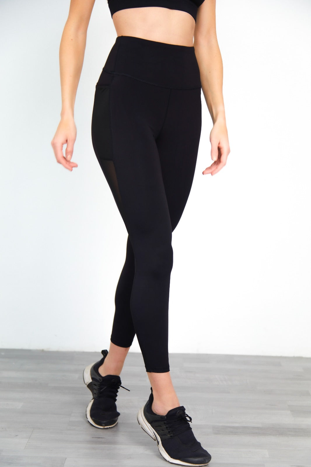Legging Deportivo Bolsillo Lateral Transparente