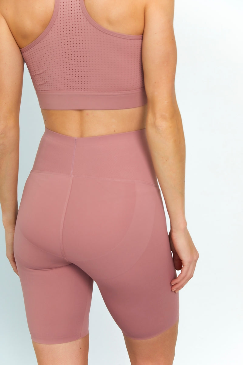 Conjunto Deportivo para Mujer - Top y Leggings Cortos de Alto Rendimiento